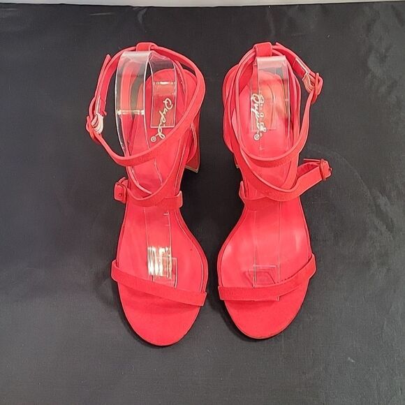 BRAND NEW QUPID POINTED TOE HIGH HEEL ADJUSTABLE BUCKLE ANKLE STRAP SANDAL - Picture 3 of 14